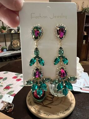New Fashion Jewelry Teardrop Dangle Earrings with Green and Pink Crystals